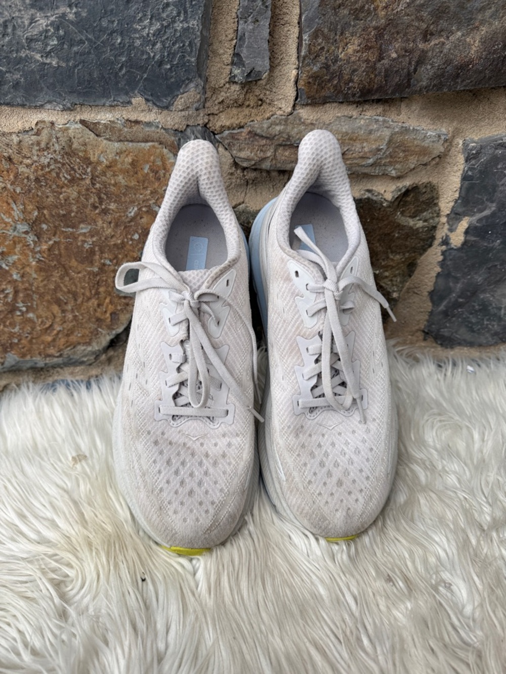 HOKA - Clifton 9 Nimbus Cloud / Ice Water Running Shoes